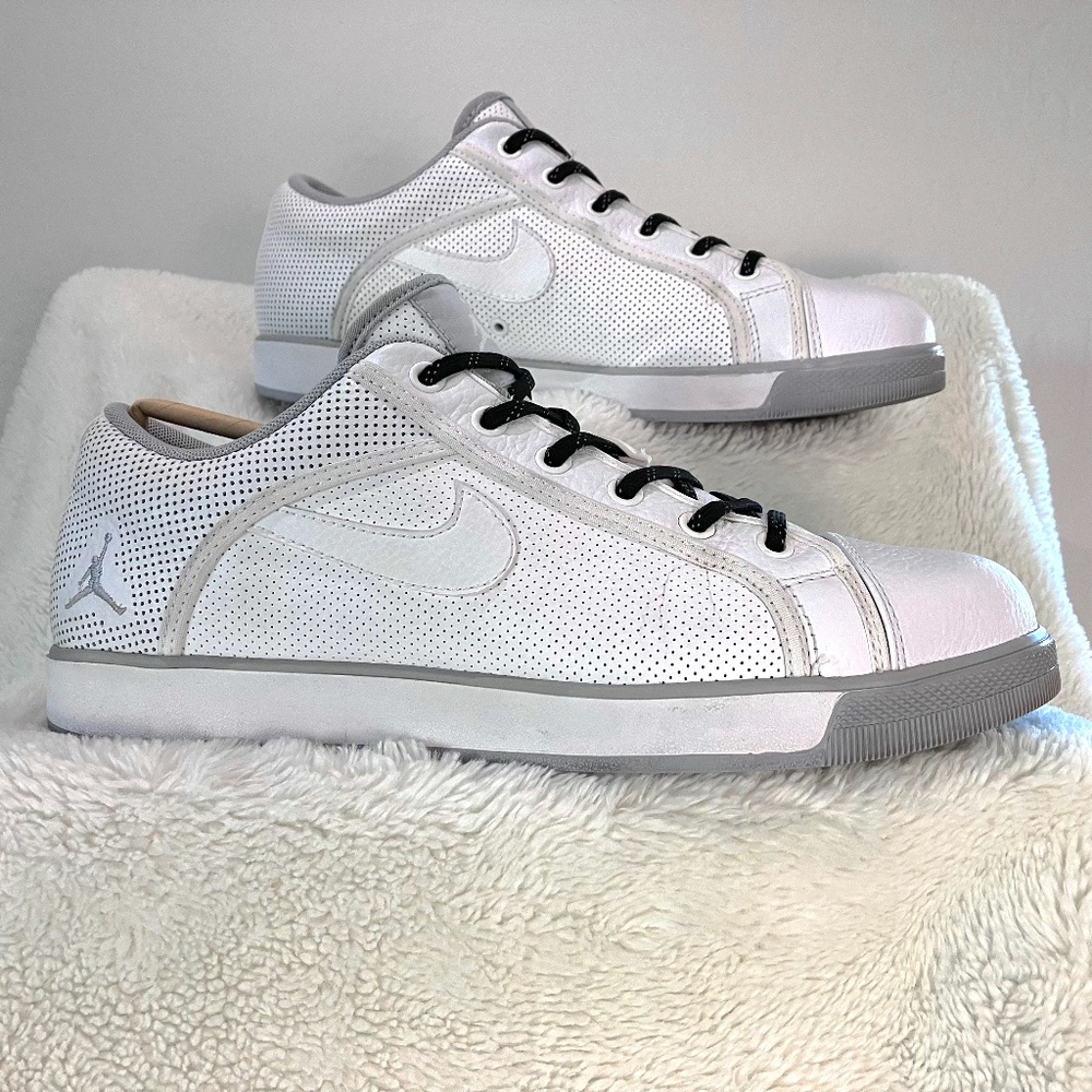 jordan sky high retro low green